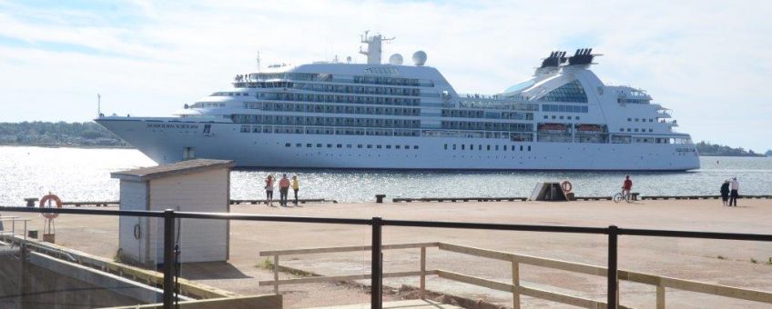 Glass railings kit in a commercial setting on the waterfront